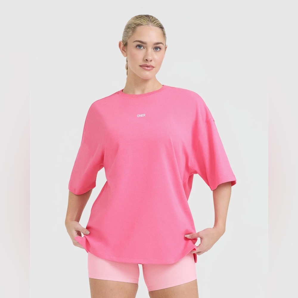 Oner active Raising The Bar Graphic Unisex T-Shirt | Peony Pink - S